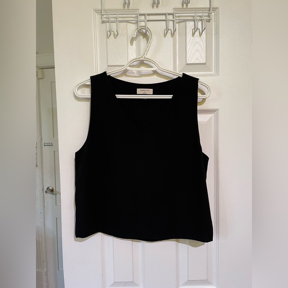 Babaton Aritzia Murphy V-Neck Sleeveless Blouse - Picture 1 of 4